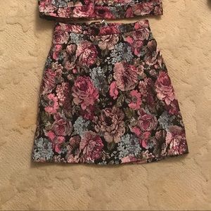 [H&M] Floral Metallic Skirt + Blazer Size 4 NWT 🌸